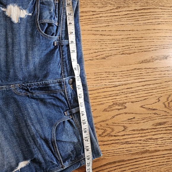 NWOT Old Navt boyfriend shorts Size 18. - Picture 5 of 6